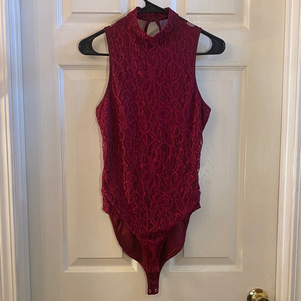 Express Burgundy Flirty Lace Bodysuit Top - Picture 3 of 13